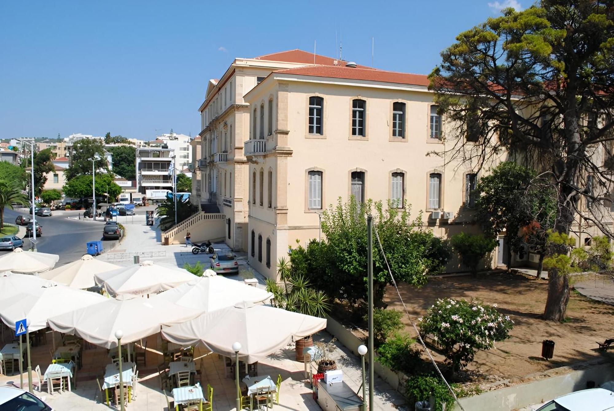 Marita'S Apartment - Dikastirion Chania  Exterior photo