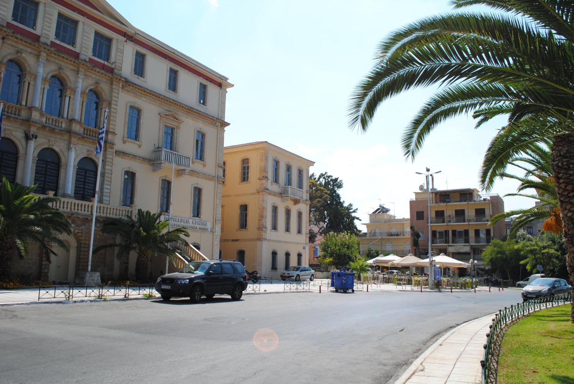Marita'S Apartment - Dikastirion Chania  Exterior photo
